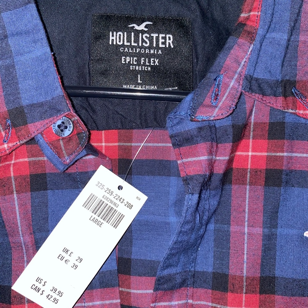 Men’s Hollister button up shirt